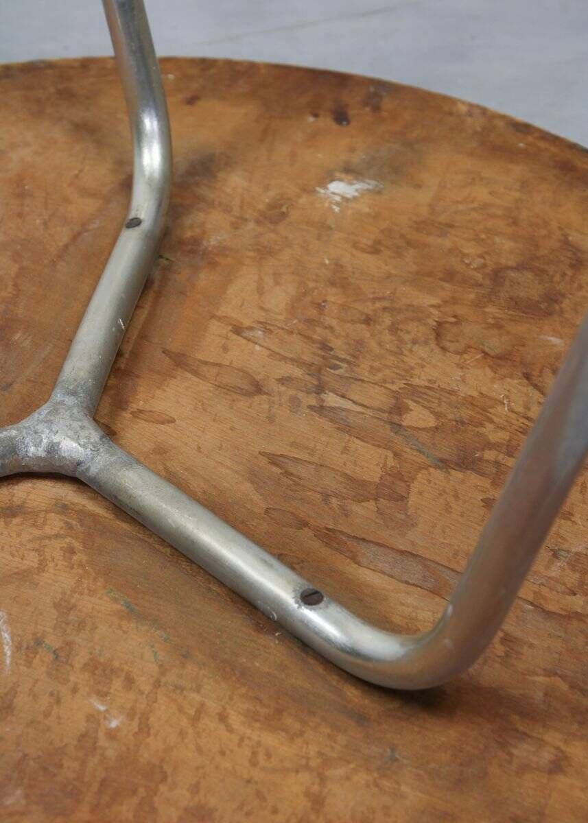 Mid-century Vertigo table