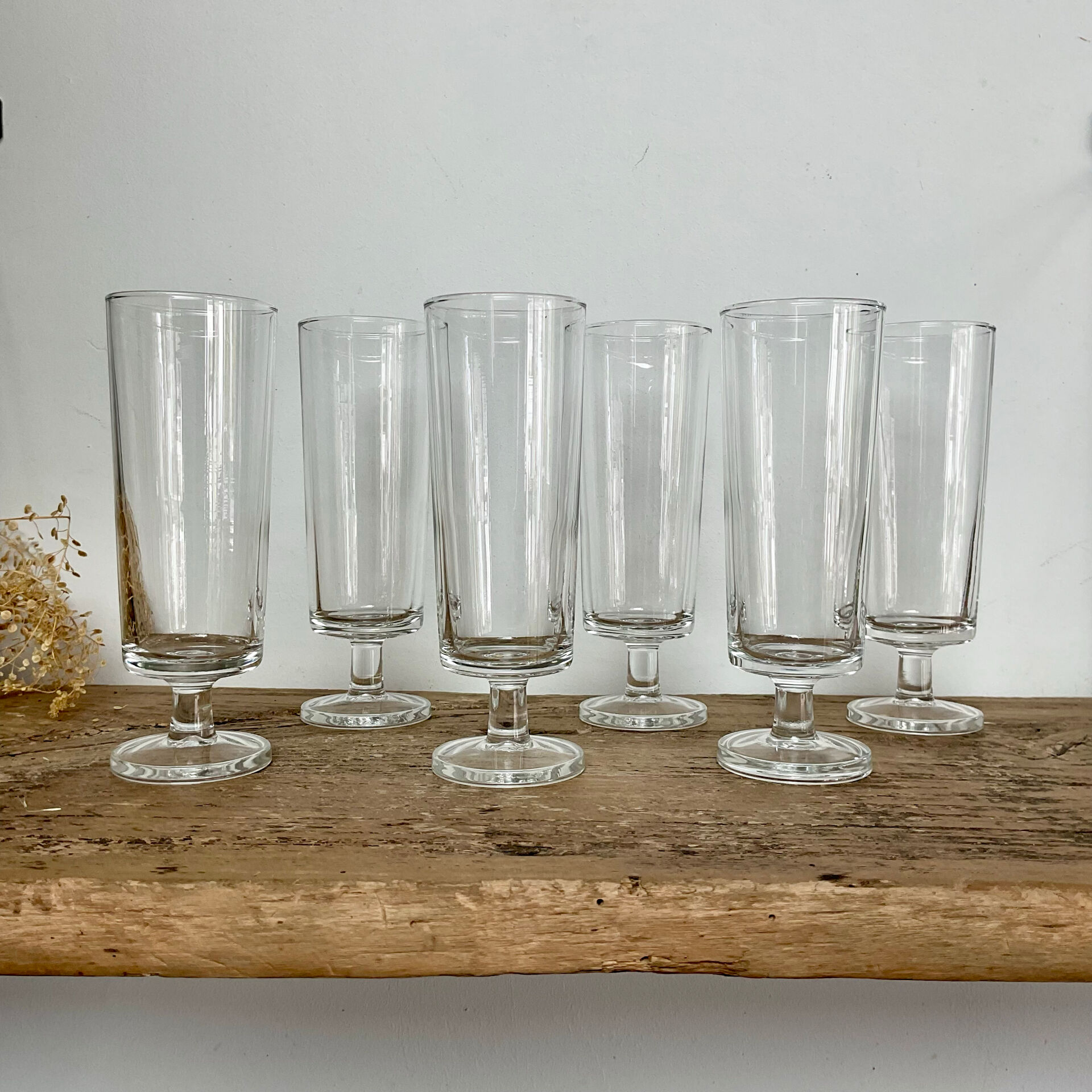 6 vintage Luminarc "Sweden" flutes