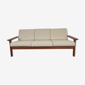 JUUL KRISTENSEN 3-seater teak sofa for Glostrup, Denmark 1960s