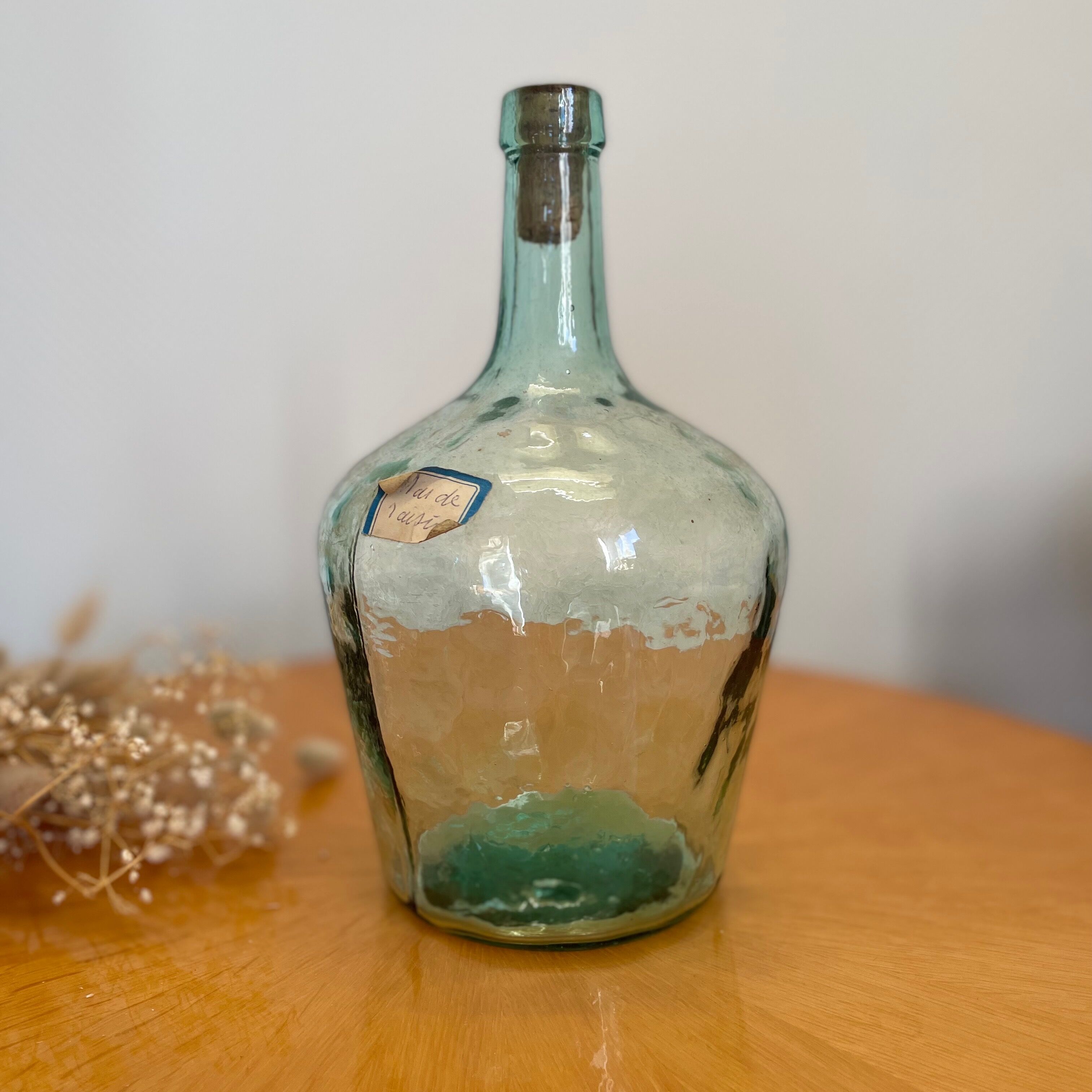 Lady Jeanne vintage transparent