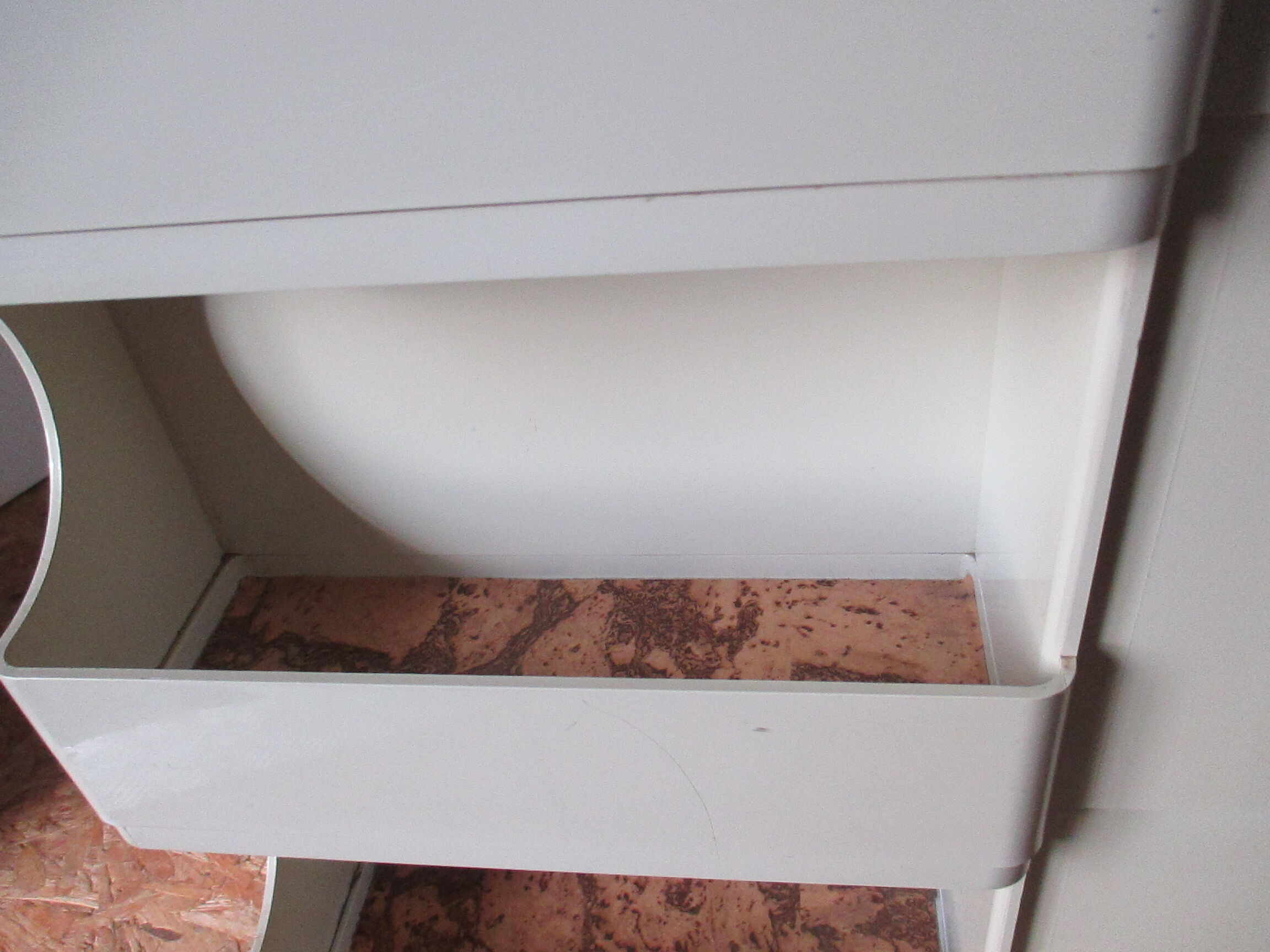 Boby serving table by J.Colombo