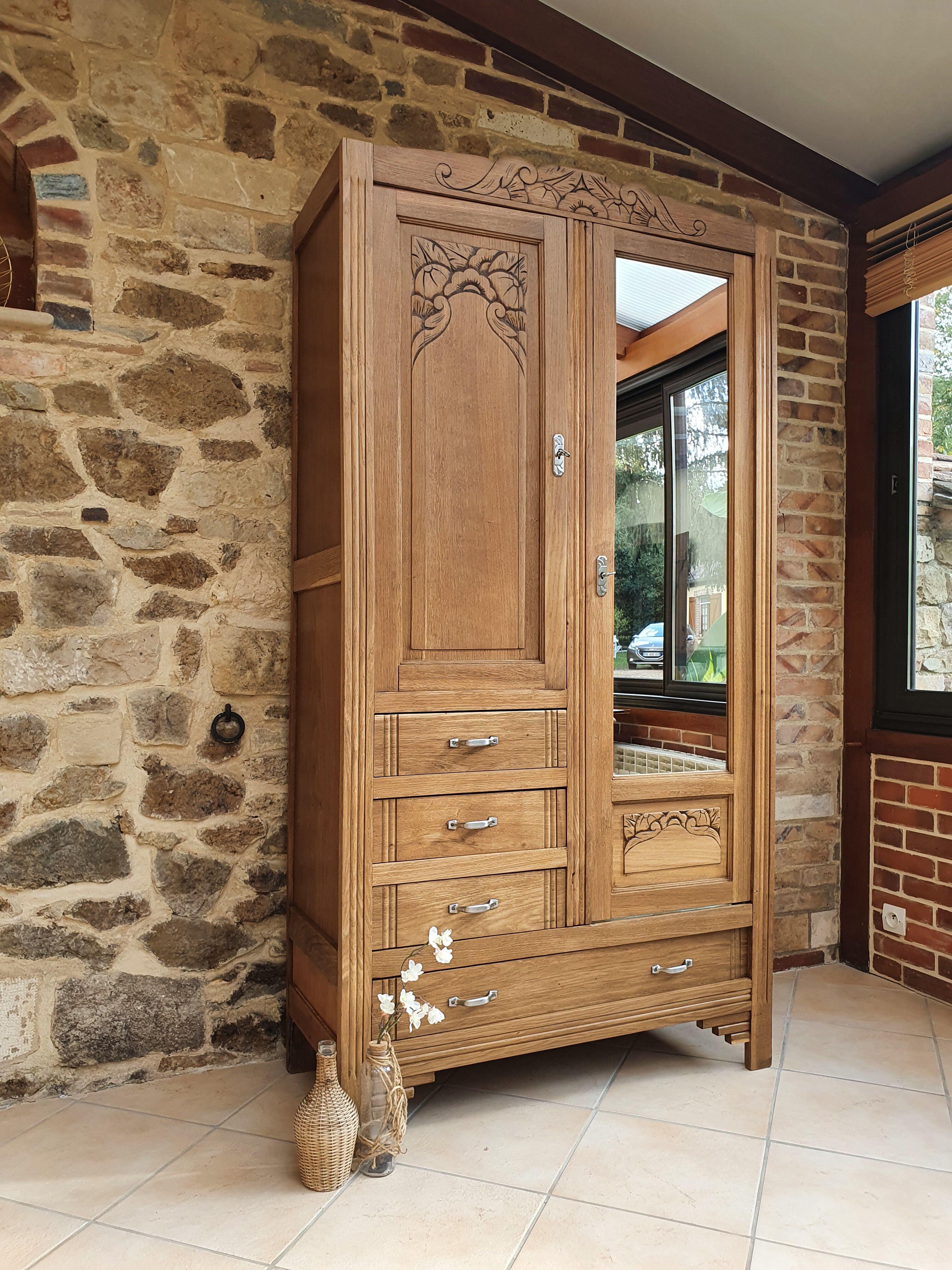 Art Deco Parisian wardrobe