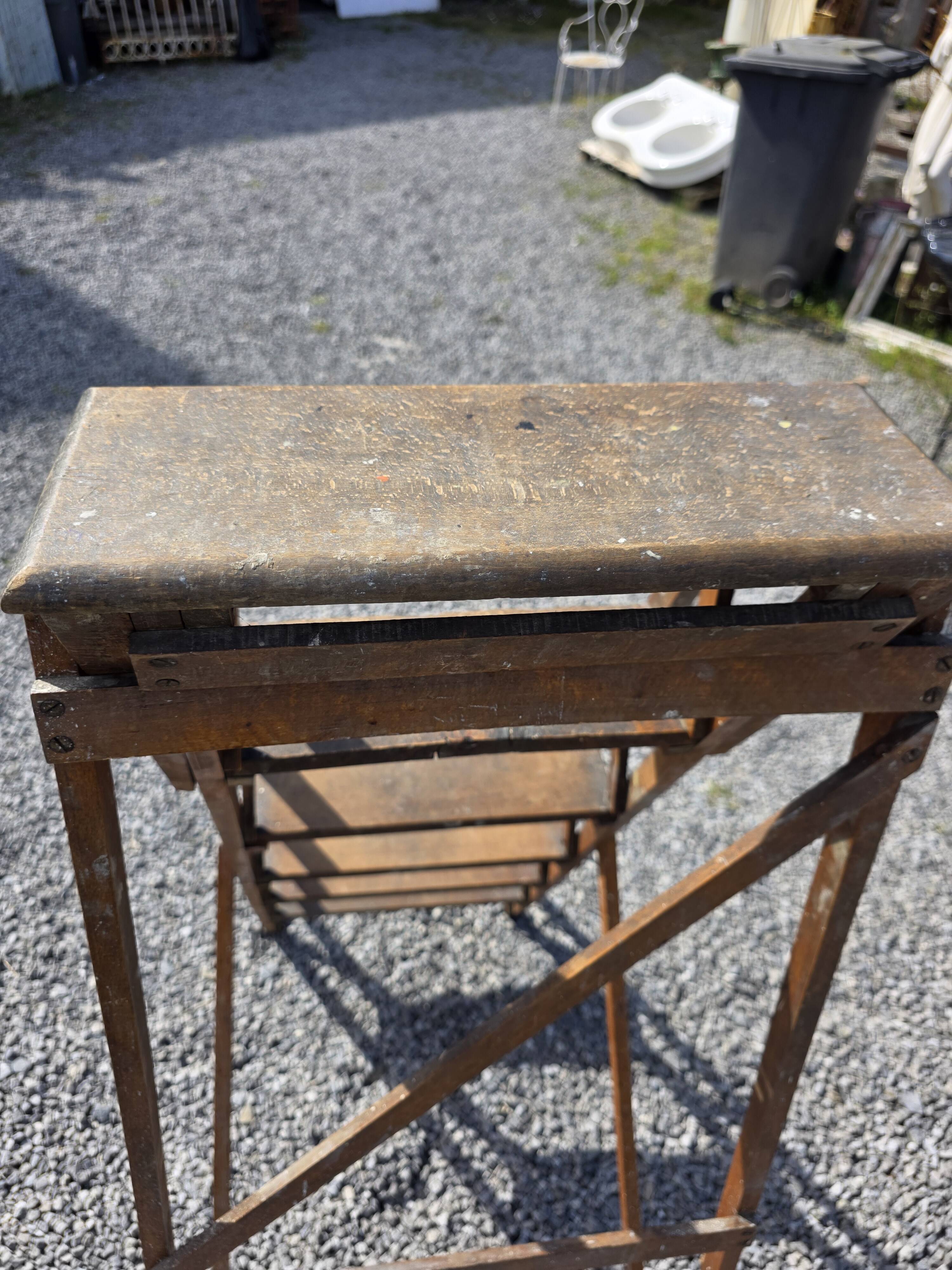 Old wooden step ladder with 6 steps
