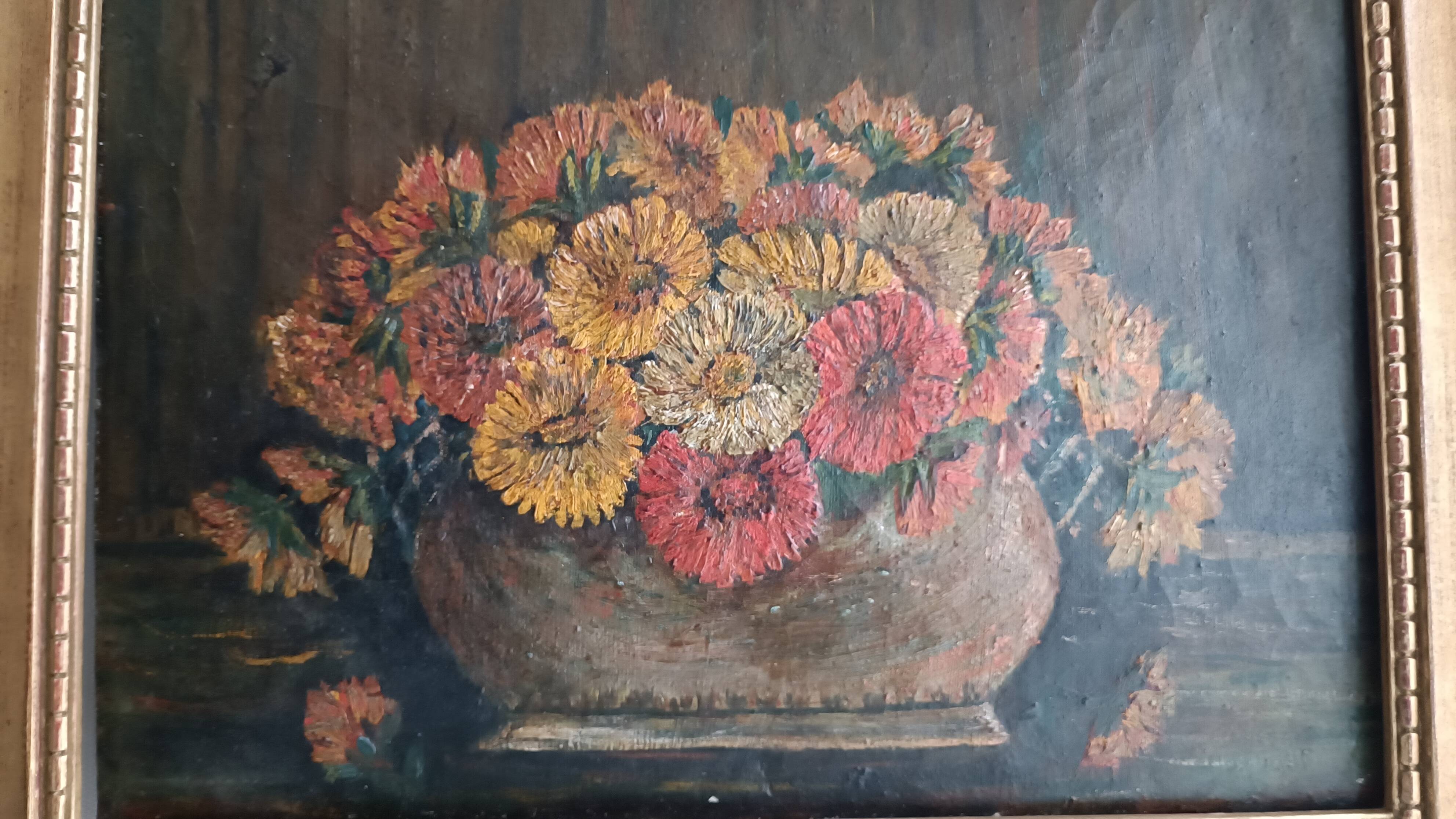 Still life painting of a bouquet of flowers