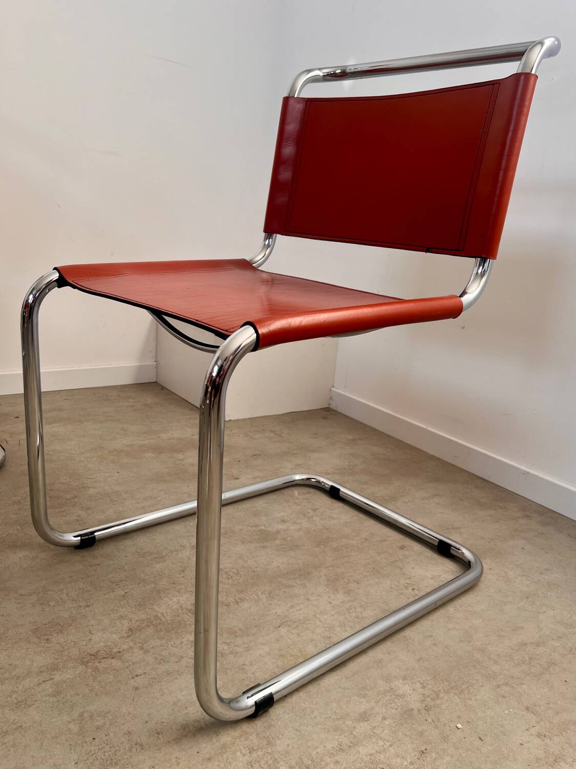 Lot 6 tubular chairs S33 design Mart Stam vintage cognac leather from the 70s
