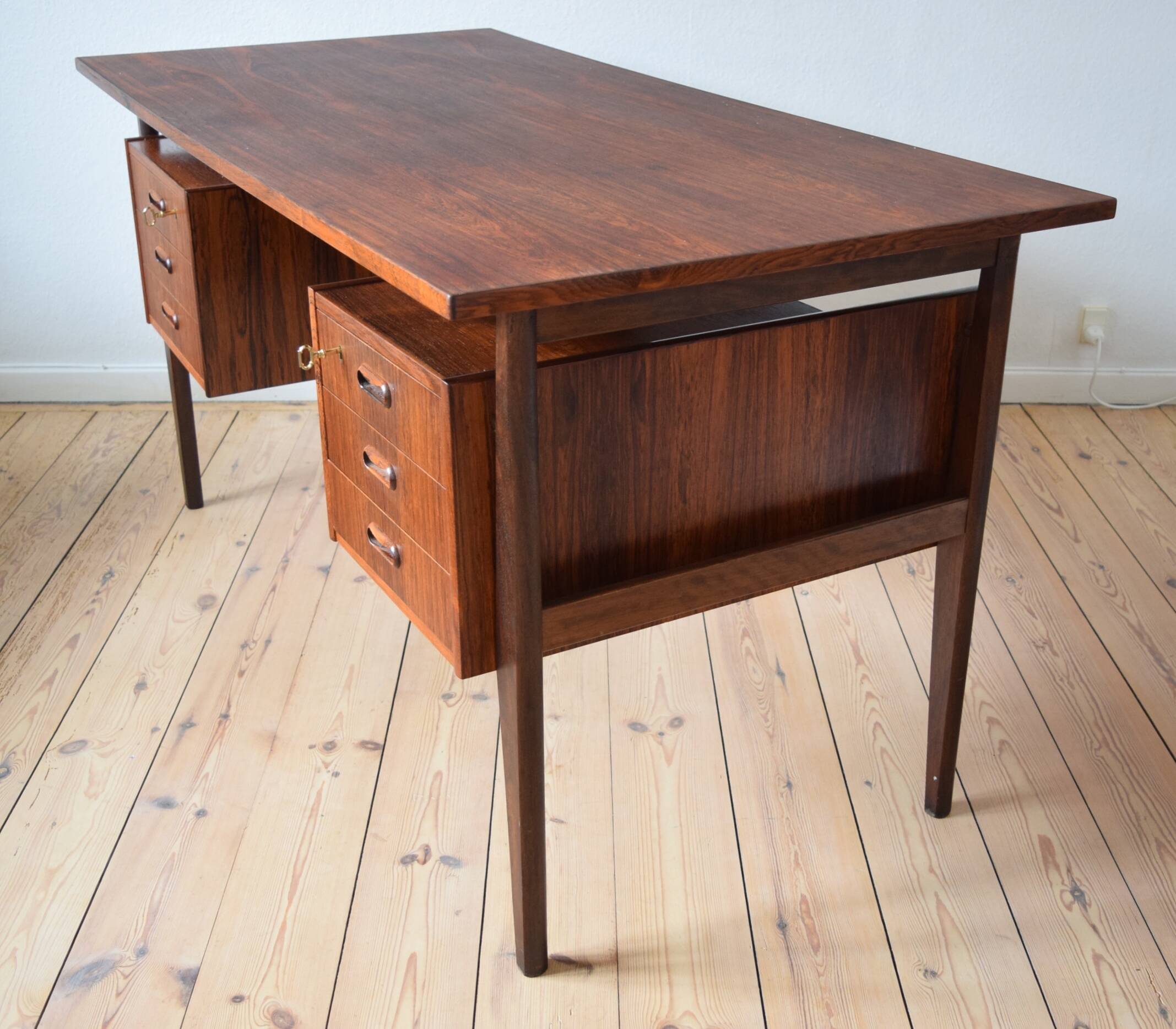 Rosewood Desk By Gunnar Nielsen For Tibergaard, 1960s.
