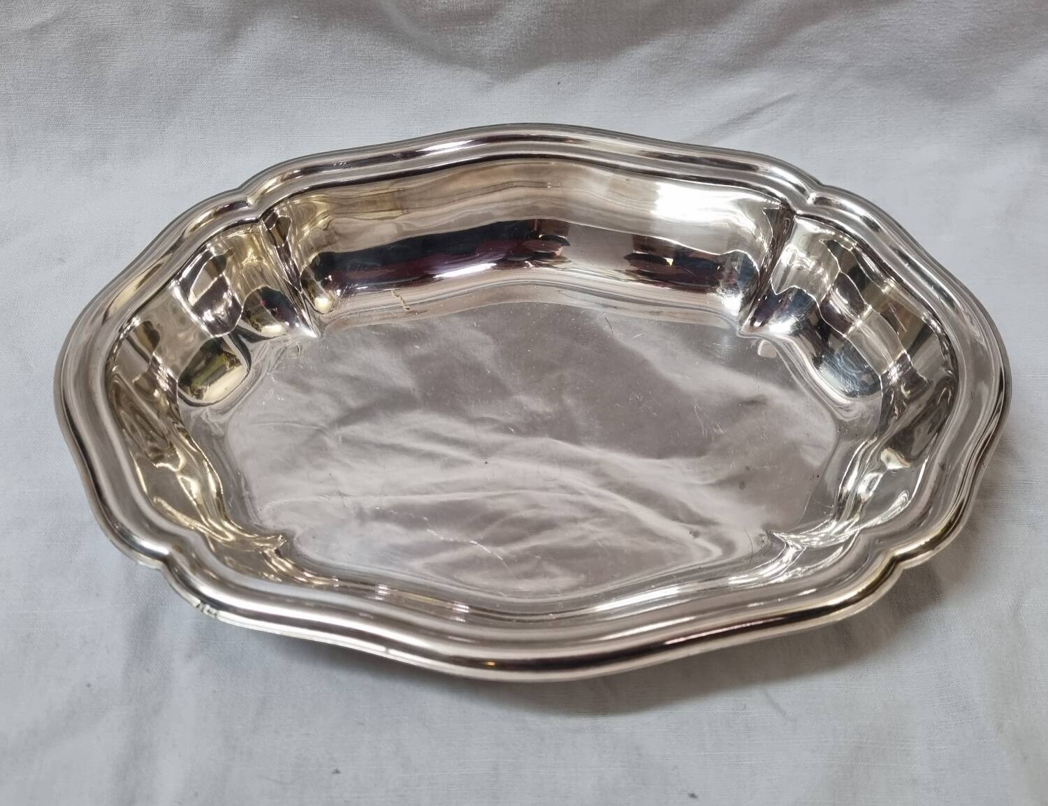 Fruit or bread basket, silver from 1980