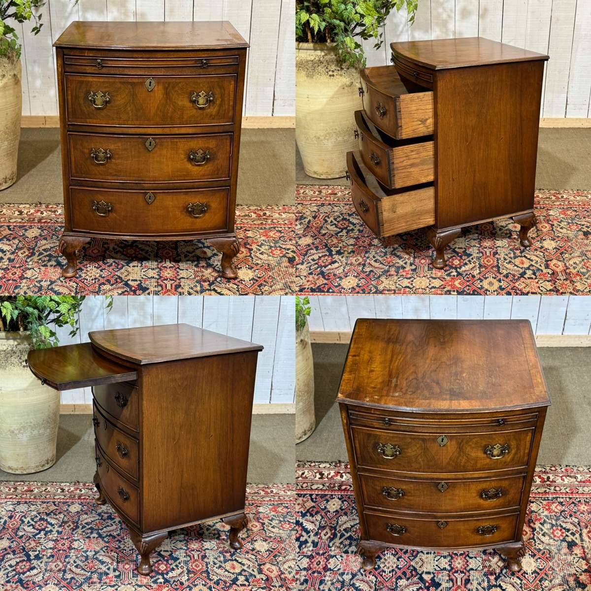 Commode anglaise en noyer des années 1950