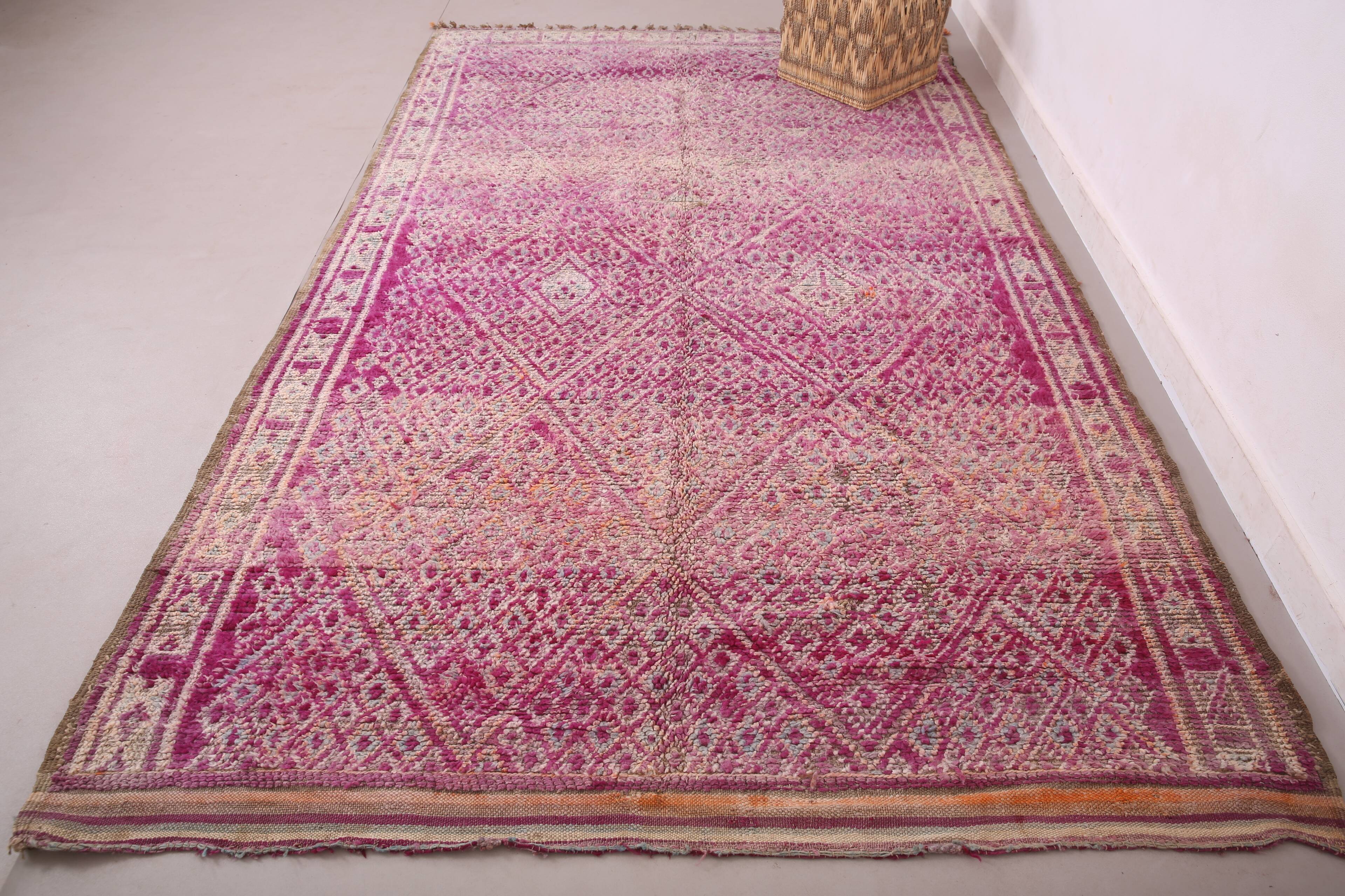 Purple Vintage Moroccan Rug 184 x 294 cm - Handmade Berber Rug - Wool Rug