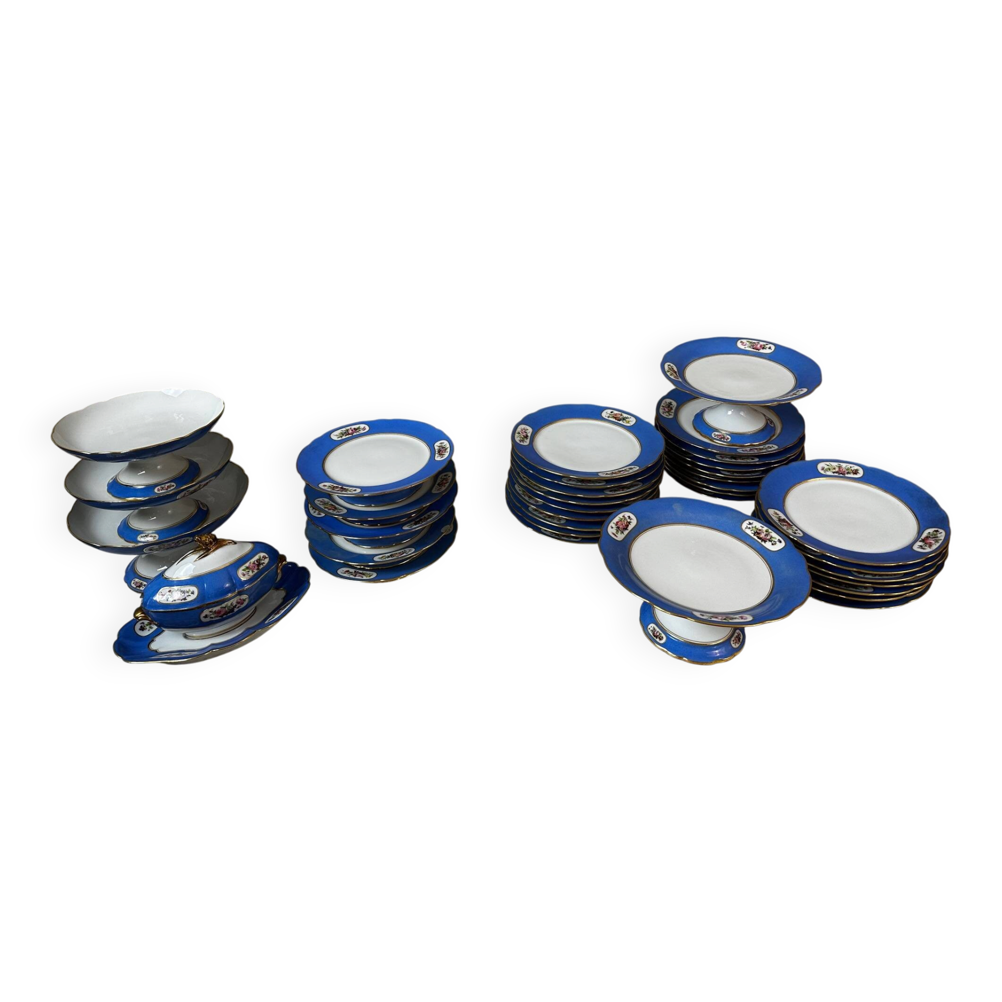 Porcelain service from Paris