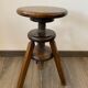 Tabouret à vis