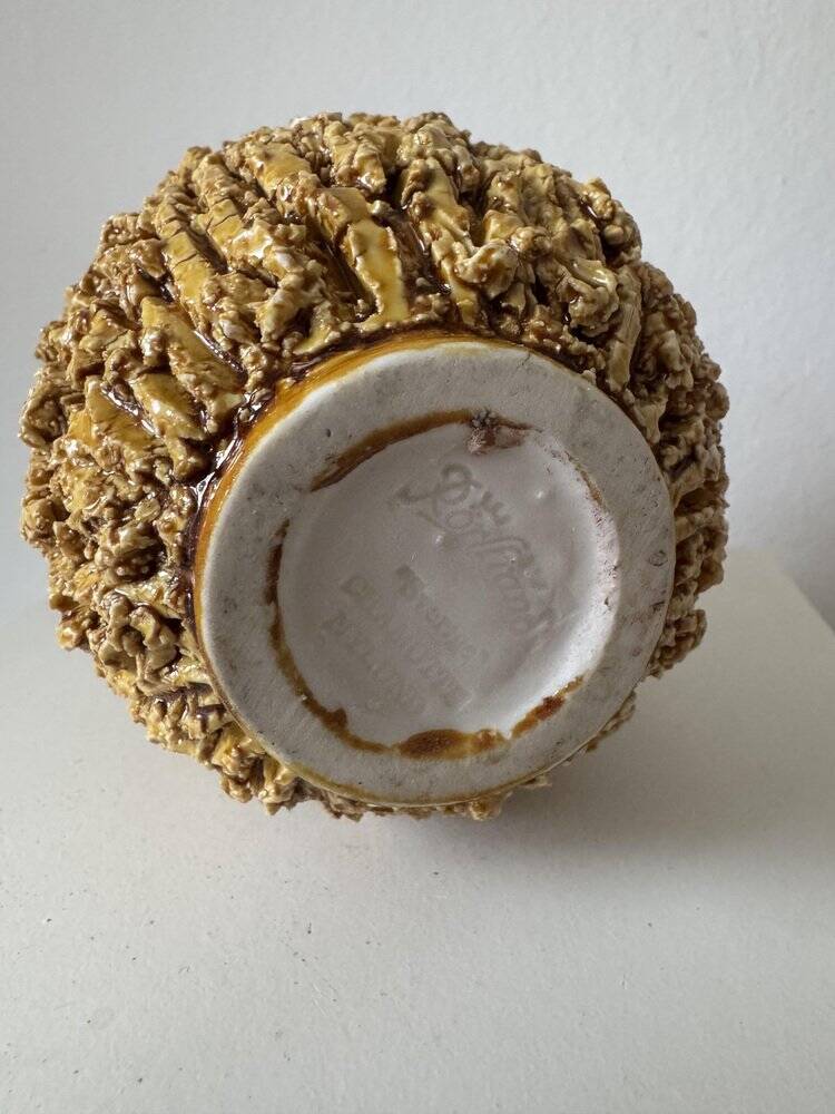 Gunnar Nylund, Hedgehog vase, Rörstrand, sweden 1960s
