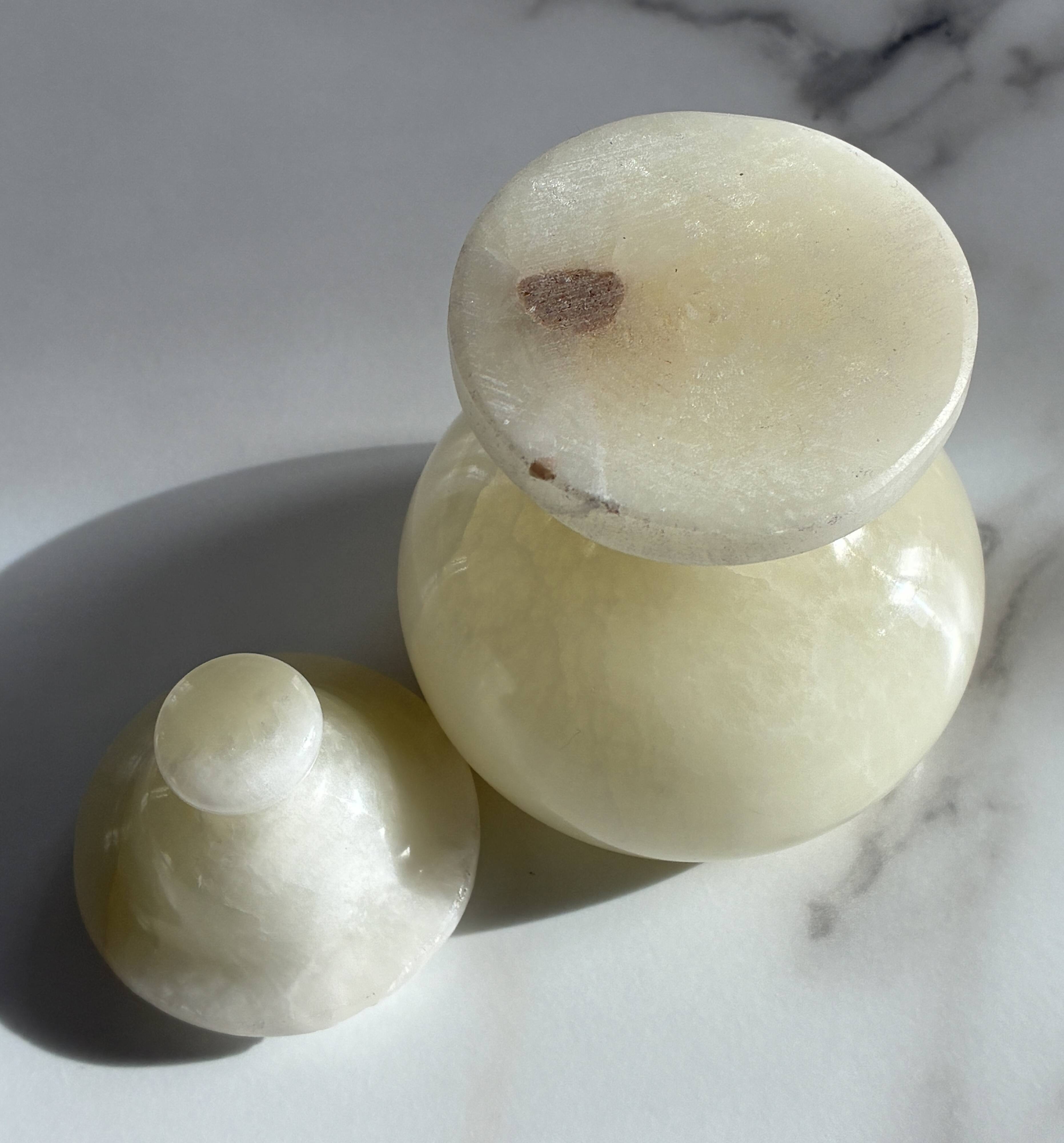 Small alabaster jewellery box