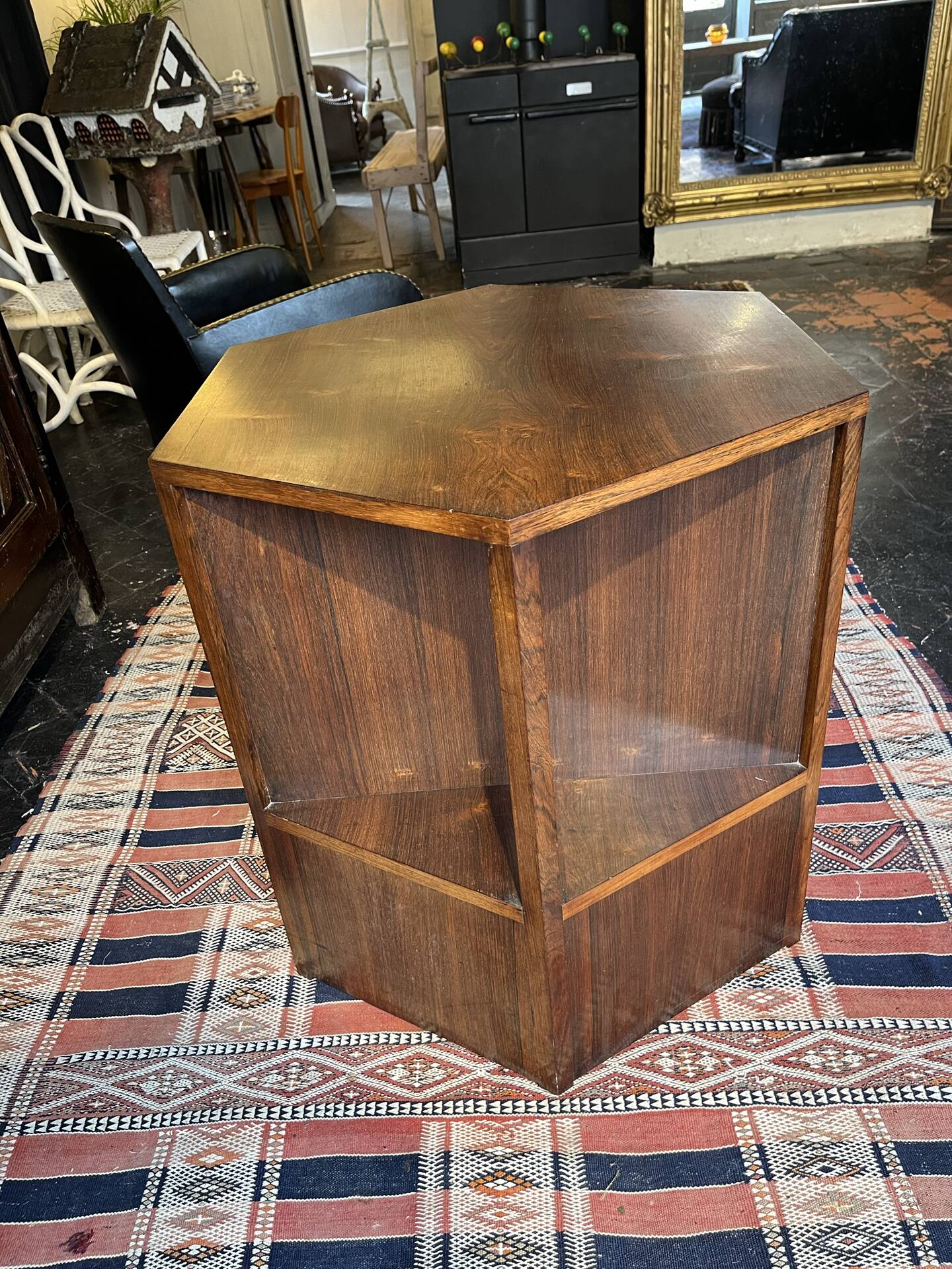 Authentique meuble d’appoint Art Déco