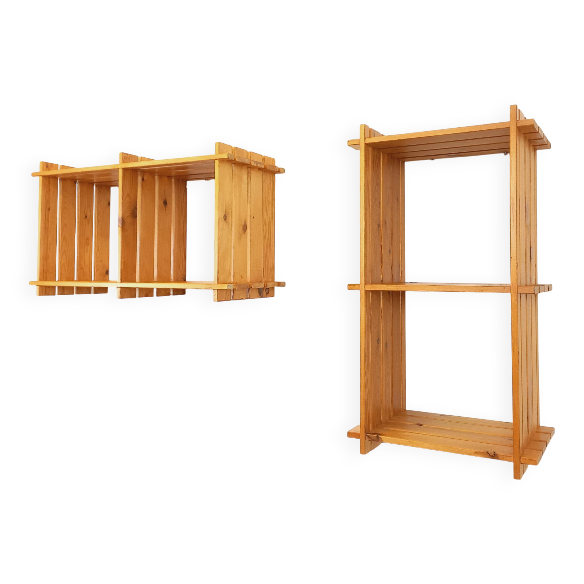 Pair of vintage pine wall shelves, from the 80s