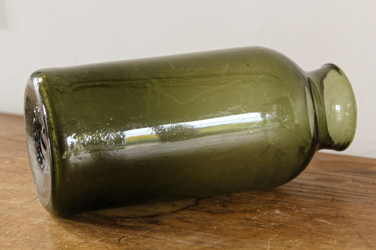 Blown glass truffle jar