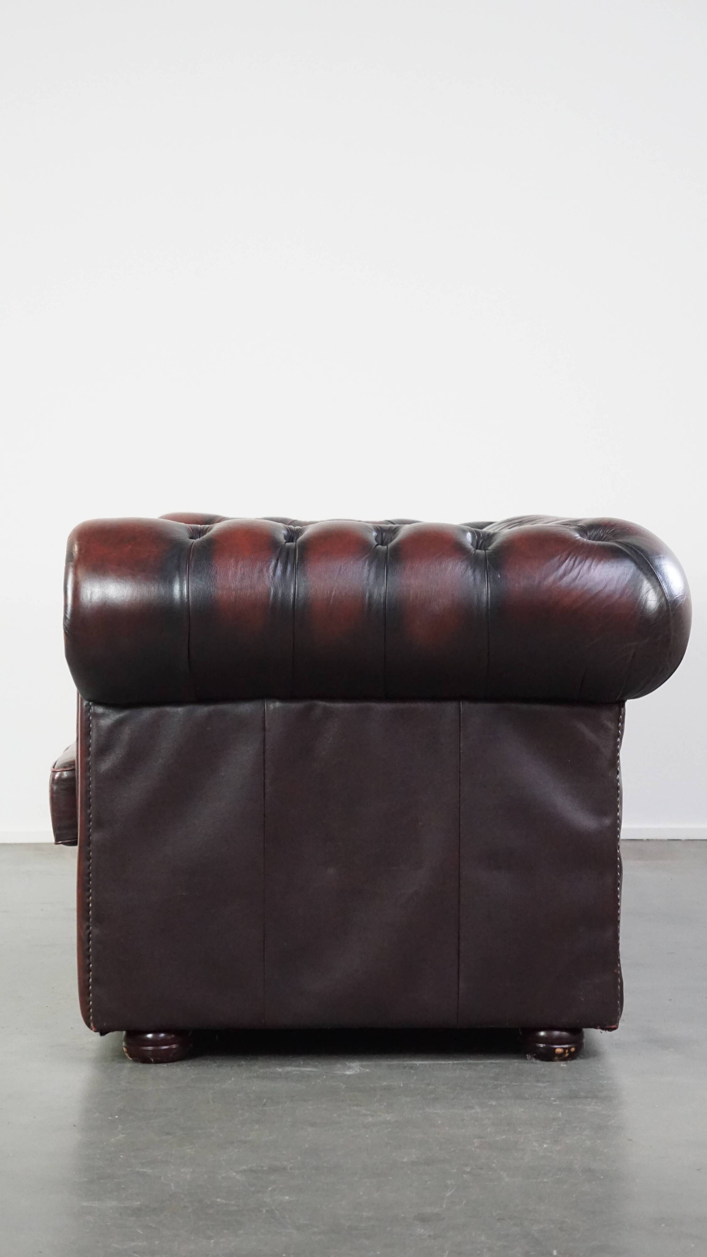 Chesterfield 2.5 seater sofa in dark red cowhide leather