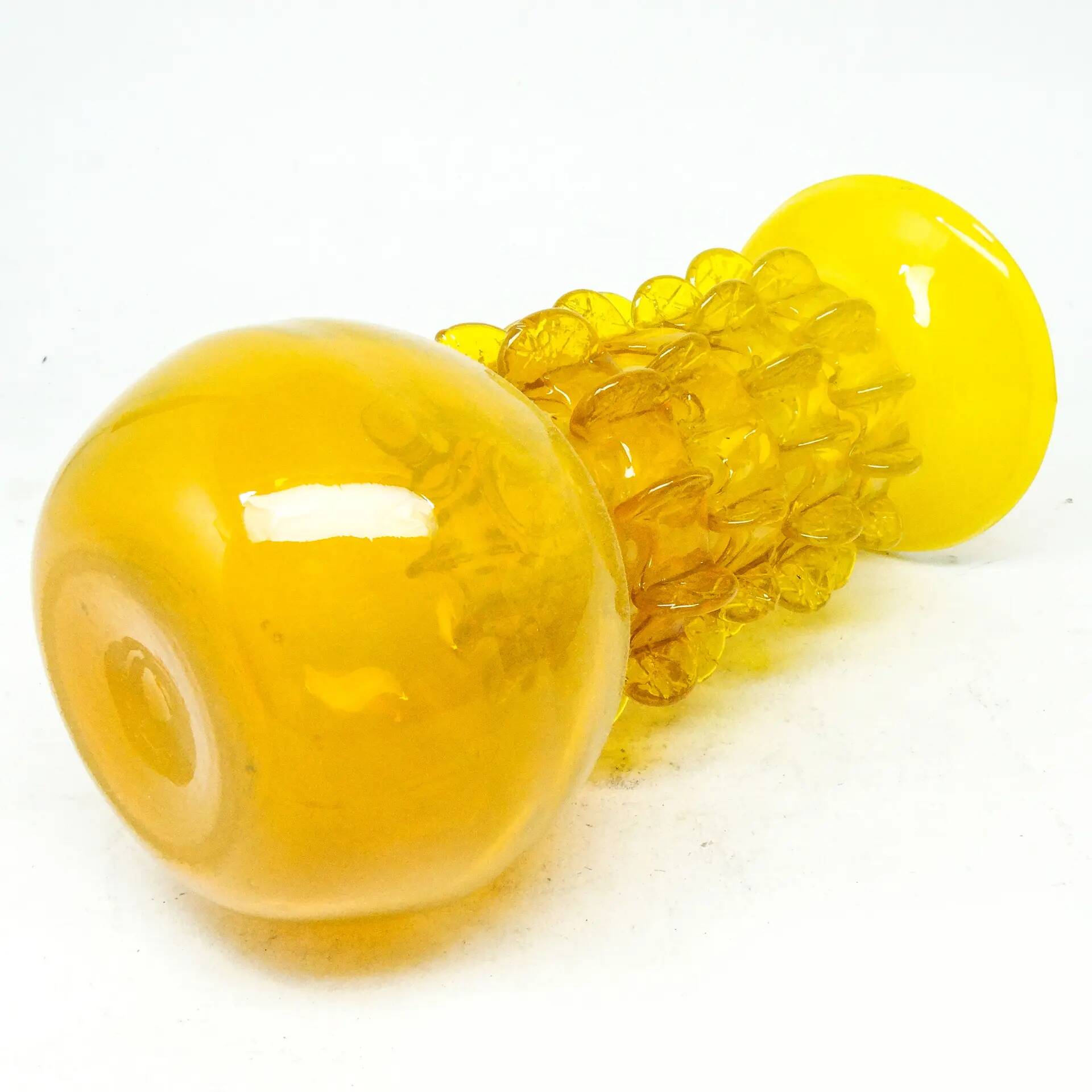 Bride vase, mid-century modern, yellow glass, designed by J. Słuczan-Orkusz, Poland, 1970s