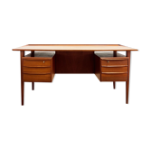 Mid-Century Danish Teak Desk by Peter Løvig Nielsen for Hedensted Møbelfabrik, Denmark, 1970s