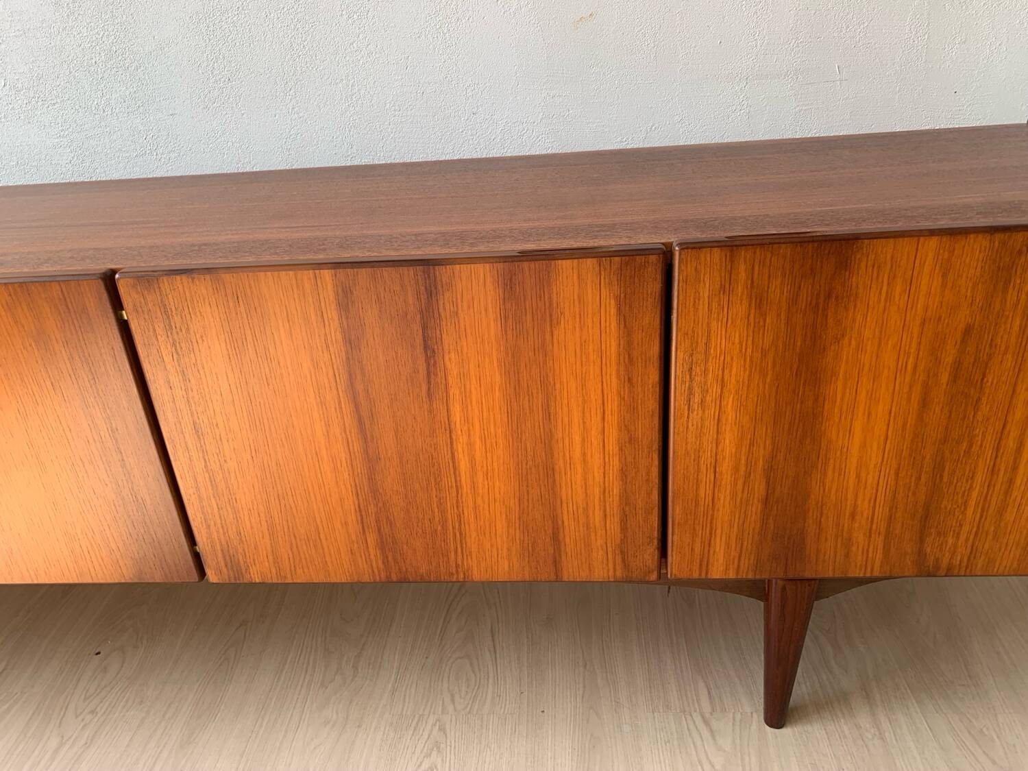 Scandinavian enfilade