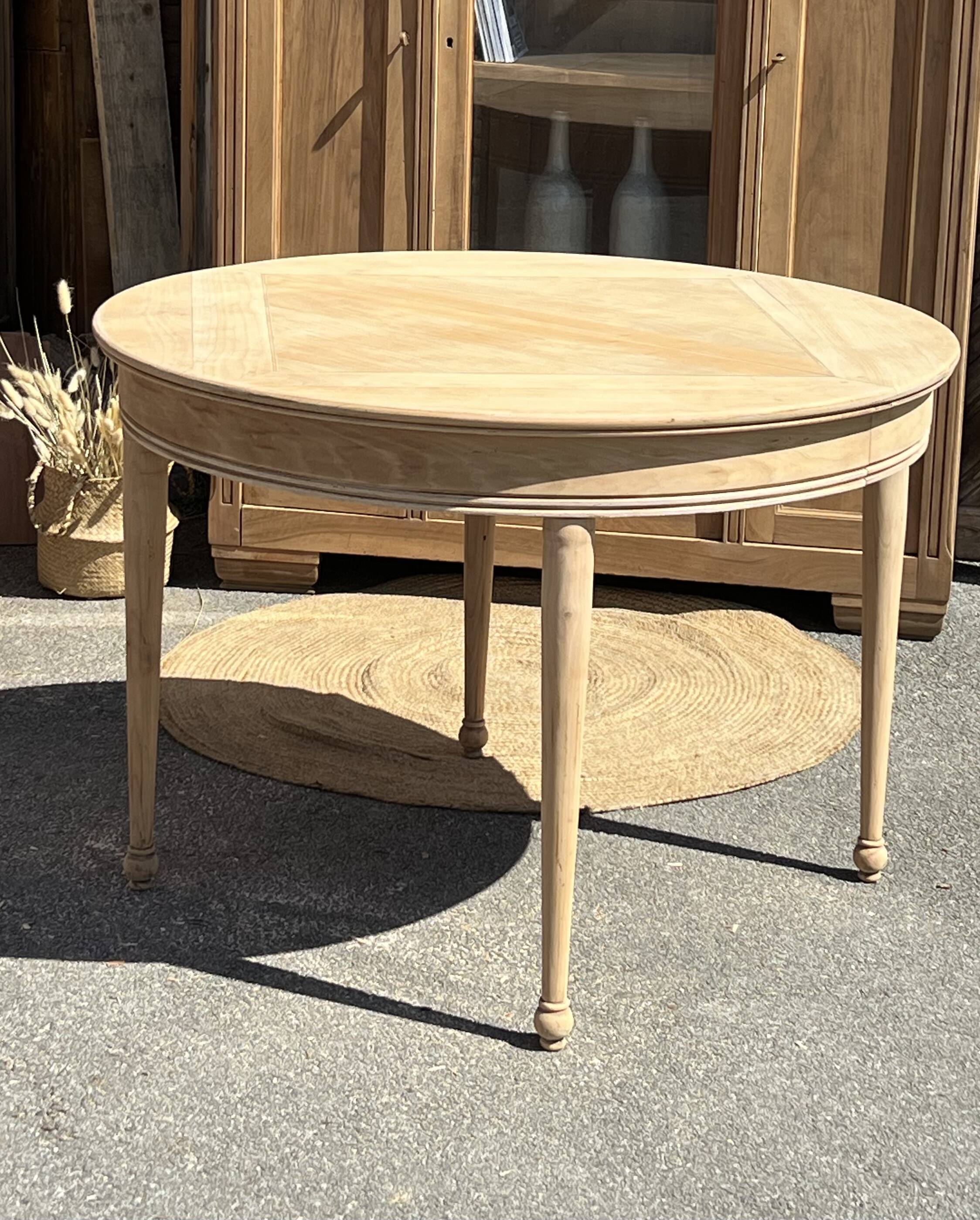 Round table + 1 renovated old extension in raw solid wood