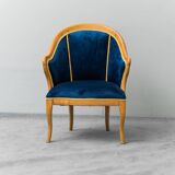 Poltroncina vintage in legno massello velluto blu anni ’50 modernariato