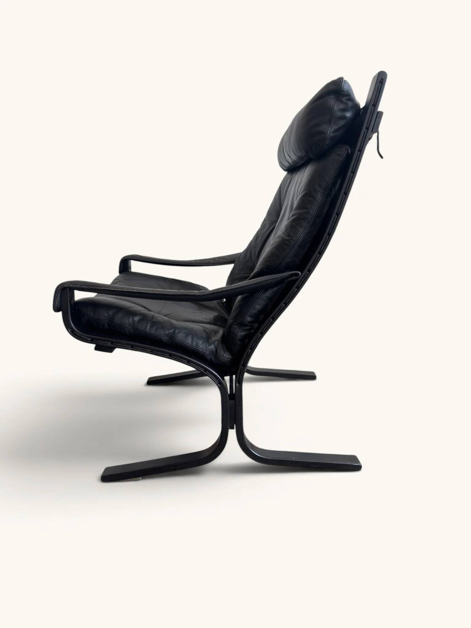 Vintage "Siesta" armchair by Ingmar Relling from 1965 in black leather.