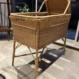 Rattan cradle