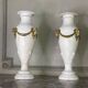 Paire de vases en marbre blanc statuaire, bronze doré, vers 1900