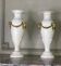 Paire de vases en marbre blanc statuaire, bronze doré, vers 1900