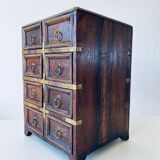 Cabinet with drawers