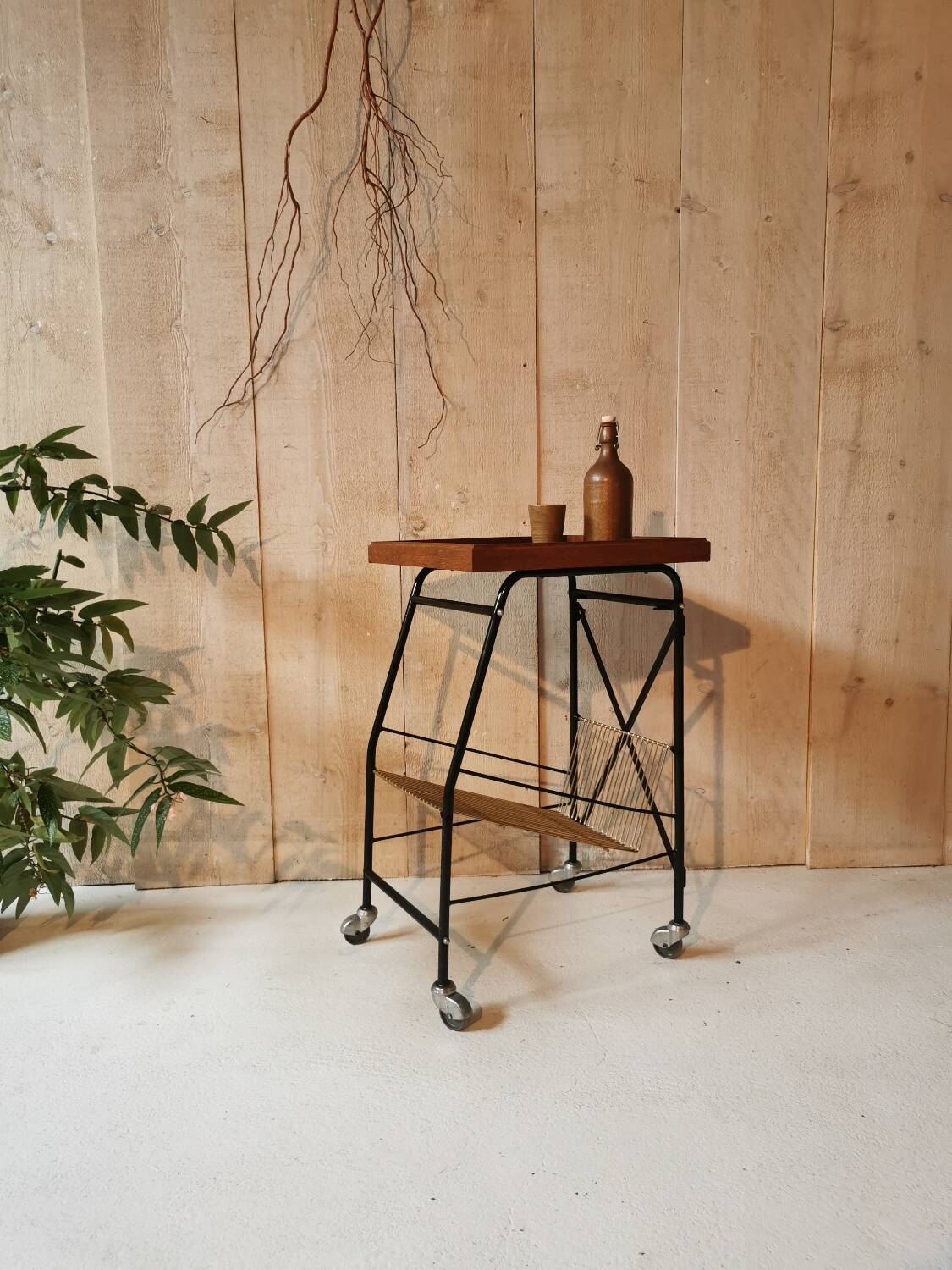 Vinyl door on wheels