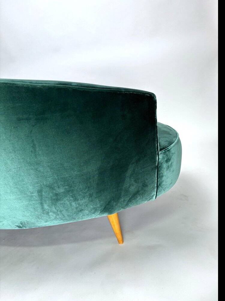 Mid-Century Curved Sofa in the style of Federico Munari, Italy, 1950s