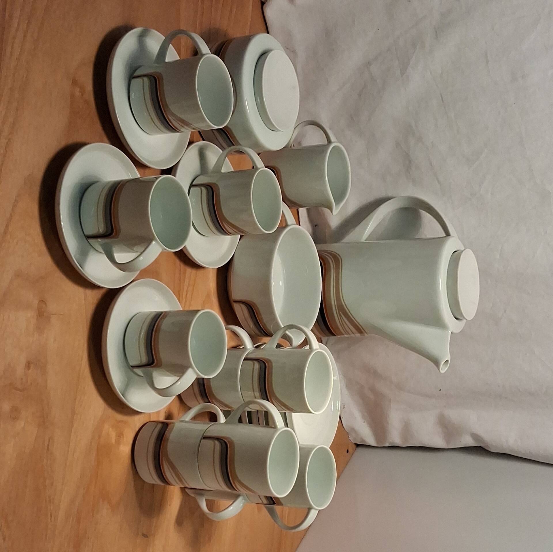 Vintage café service