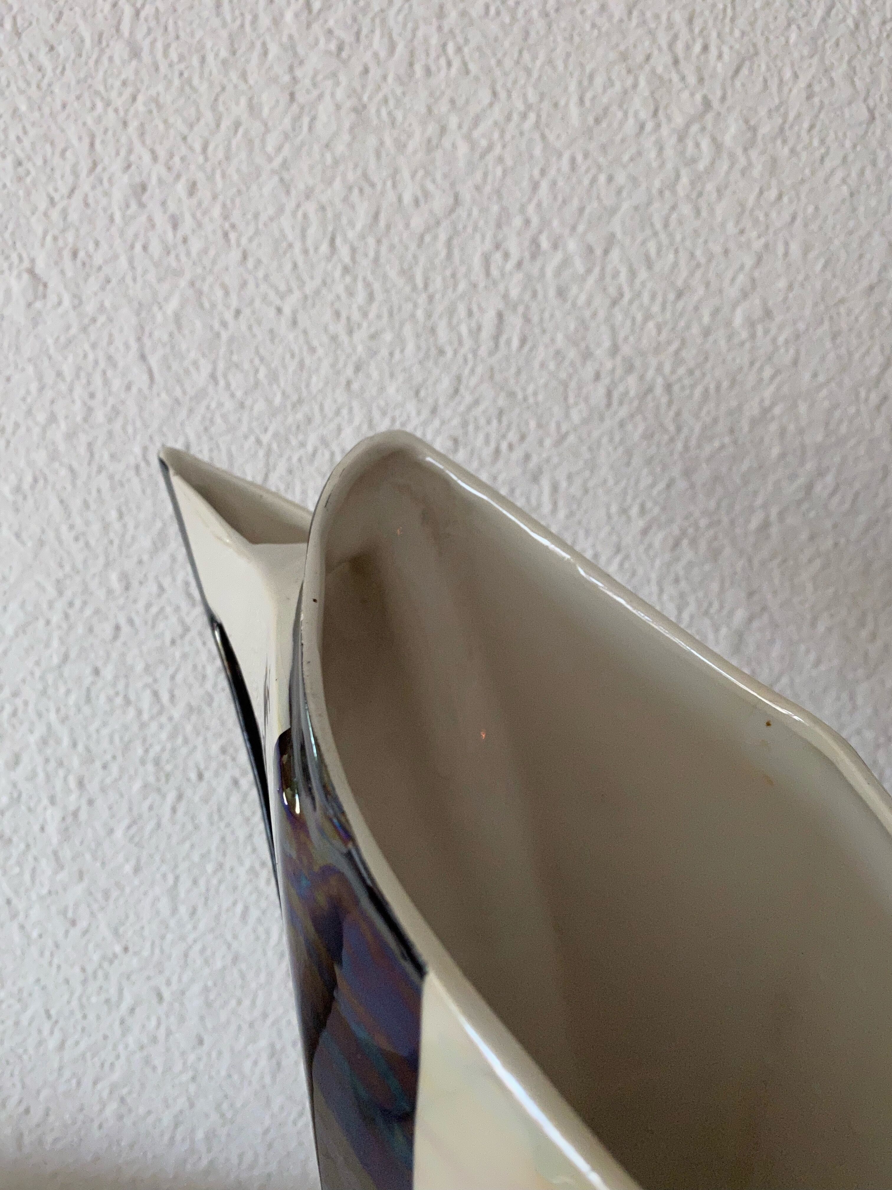 Large vintage black and white vase in ceramic and signed, from the 60s