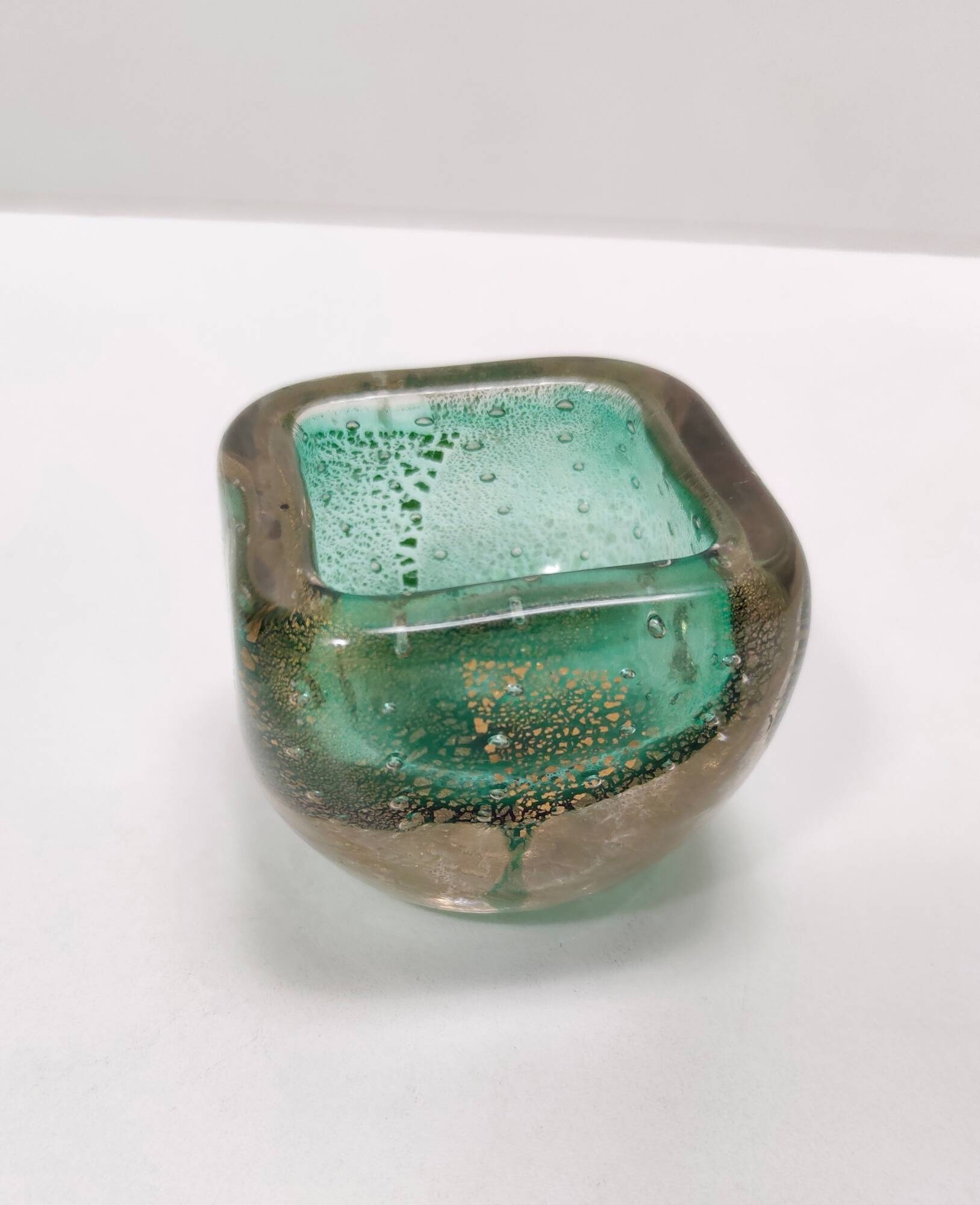 Green Gold Flecked Sommerso Glass Bonbonnière / Trinket Bowl by Venini, Ita