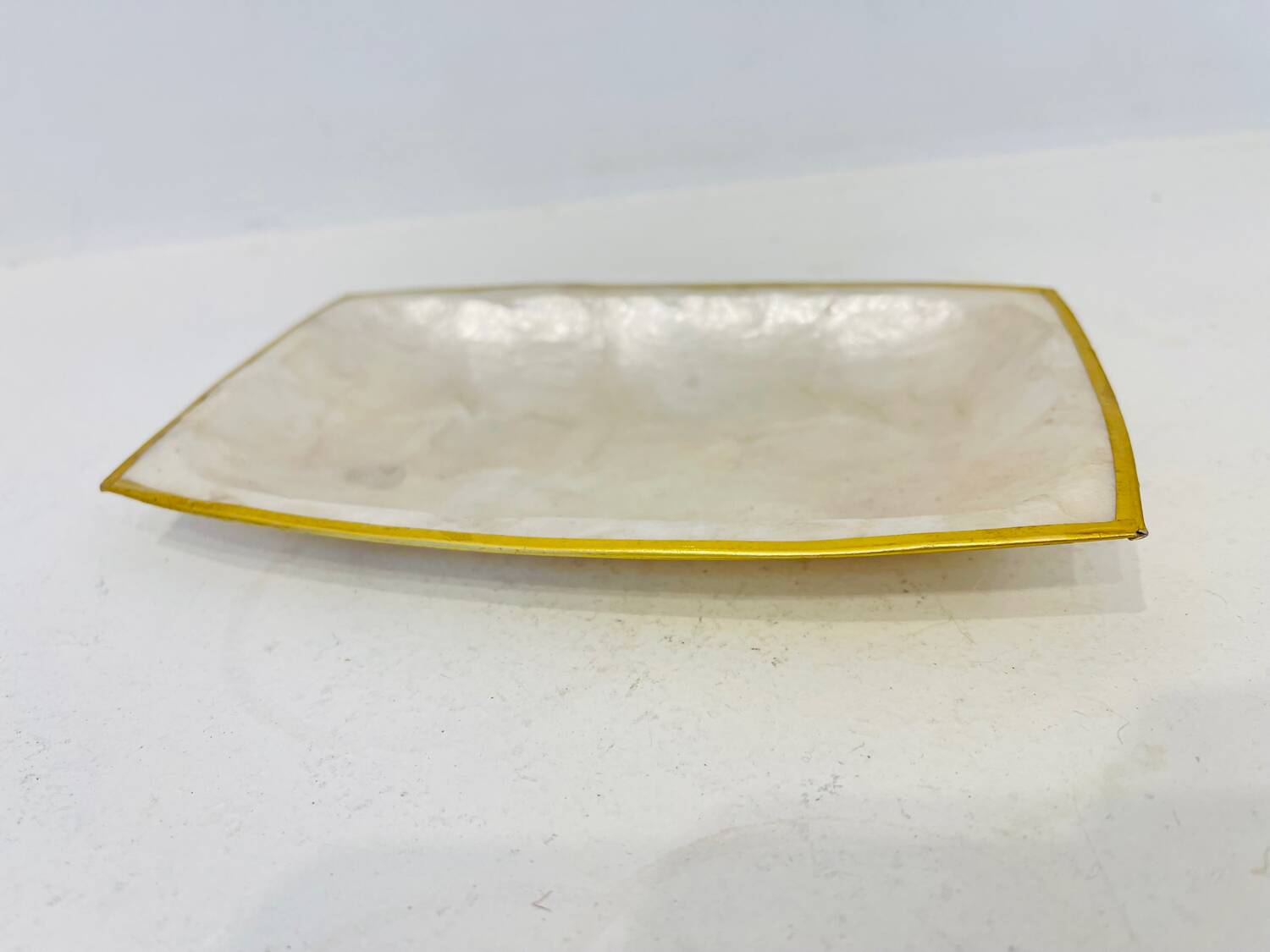 Vide-poche en nacre véritable – circa 1970