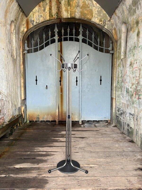 Vintage Tubax Model I coat rack – Atomic Age design