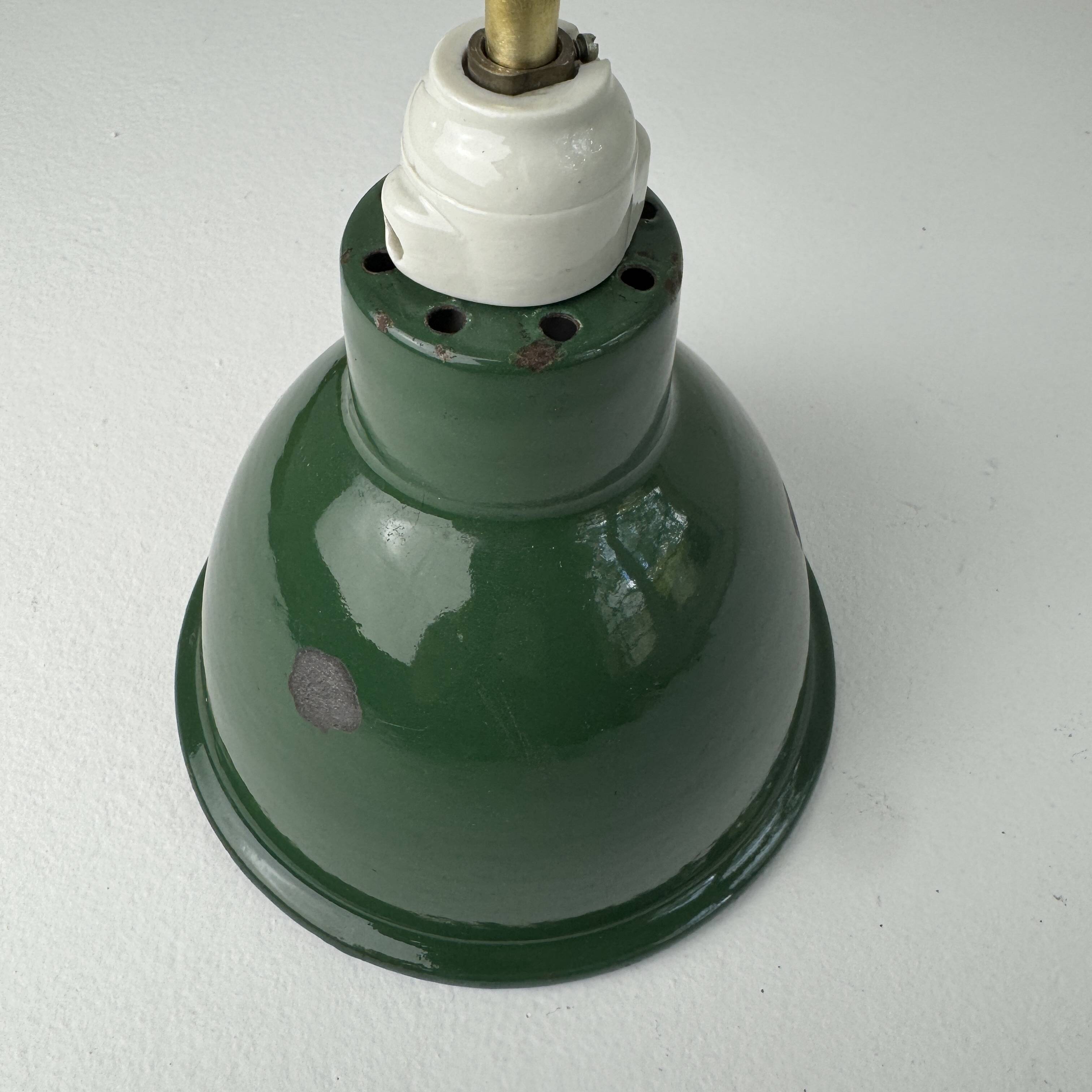 Antique workshop wall light in brass and enameled sheet metal