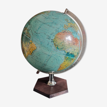 Vintage globe