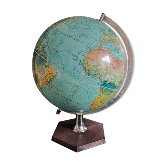 Globe terrestre vintage