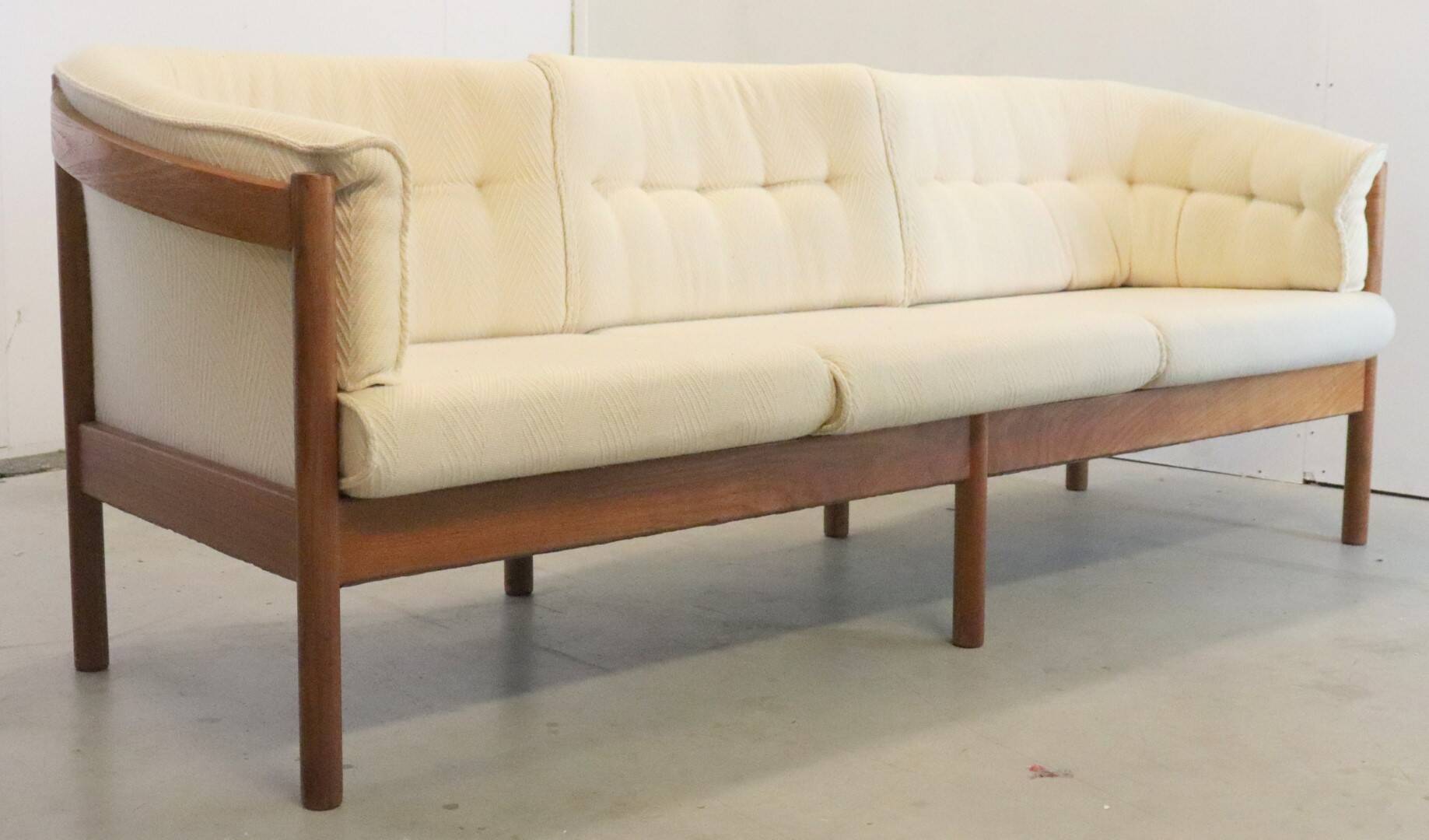 Vintage Nielaus mobler N100 bank