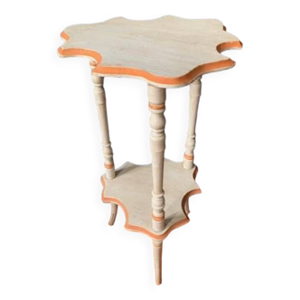1900 wooden stand in cut-out wood painted white