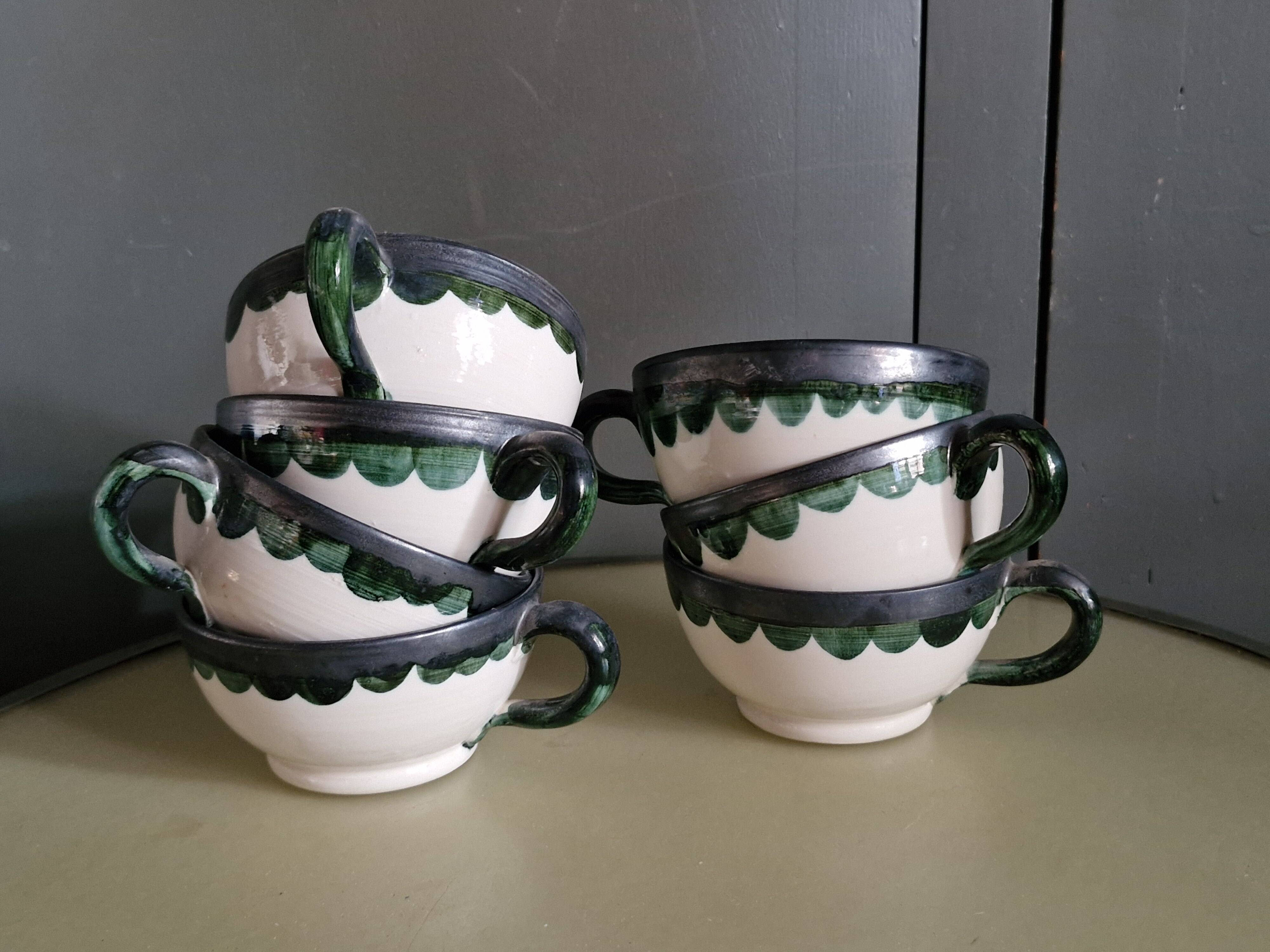 Vintage 7 Earthenware Mugs