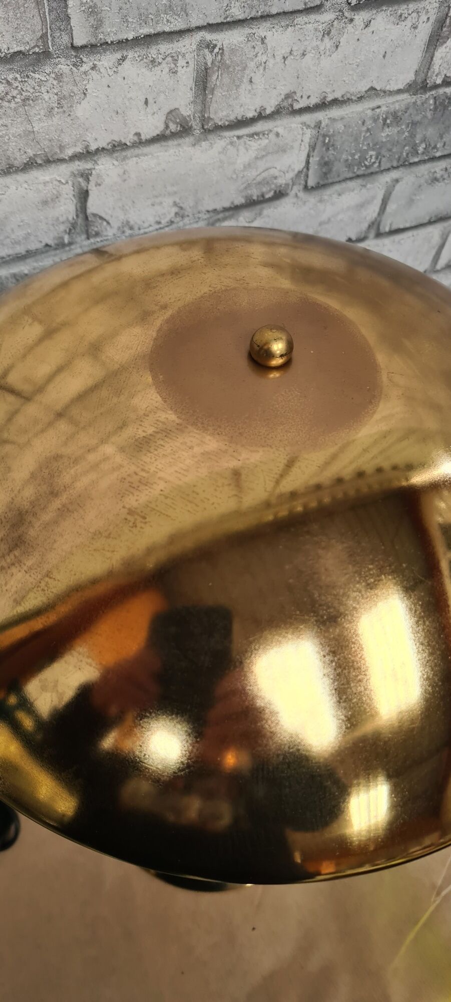 Mushroom lamp golden metal style liner