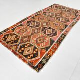 Tapis Kilim Ancien Fait Main – Motifs Géométriques et Symboles Protecteurs