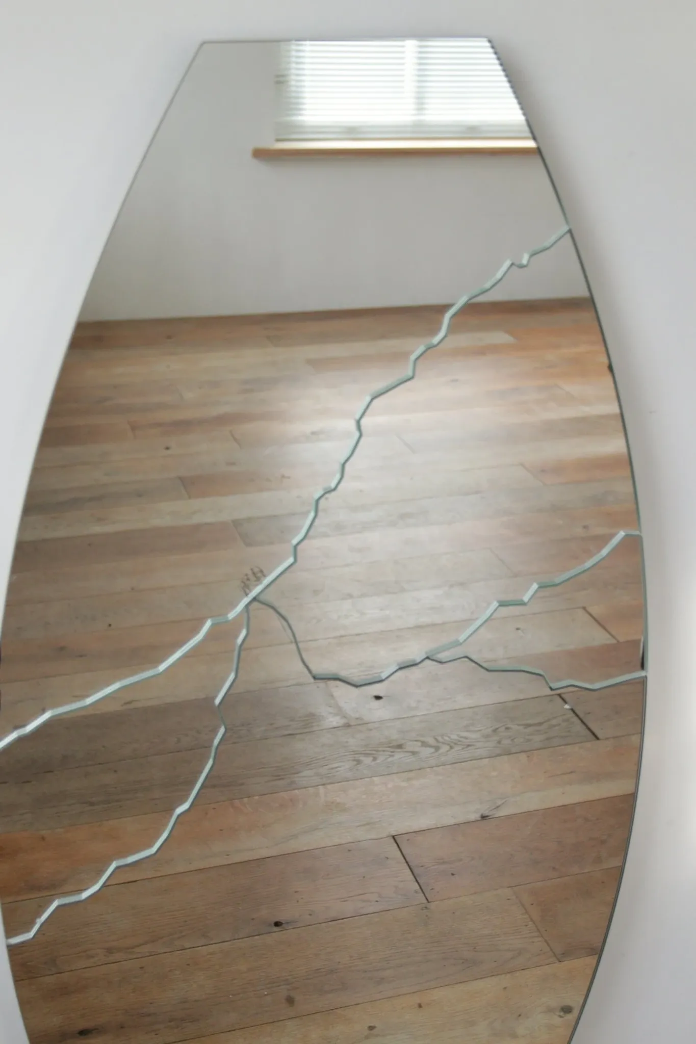 Rimadesio Italian design mirror “Broken” signed