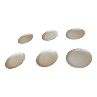 Assiettes à dessert en grès
