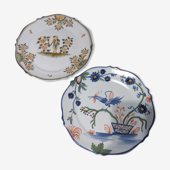 2 assiettes peintes malicorne