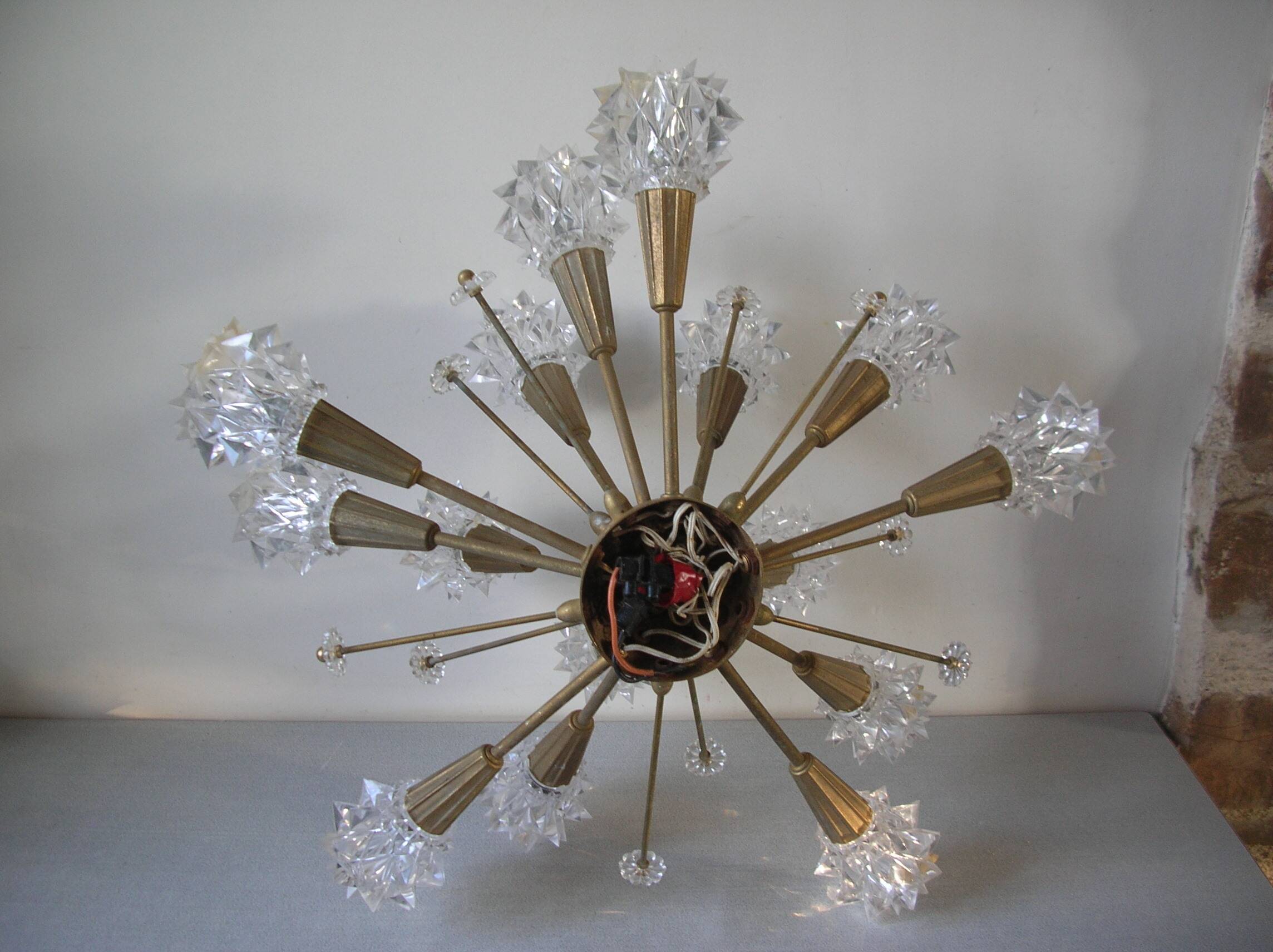 Old "sputnik" chandelier 15 lights plastic/resin diamond tip 60's design lighting